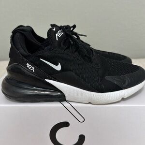 Nike Air Max 270
